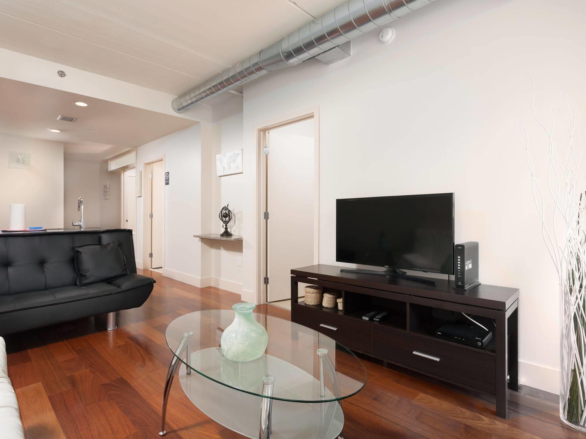 Fantastic Philly Fully Furnished Apartments フィラデルフィア エクステリア 写真