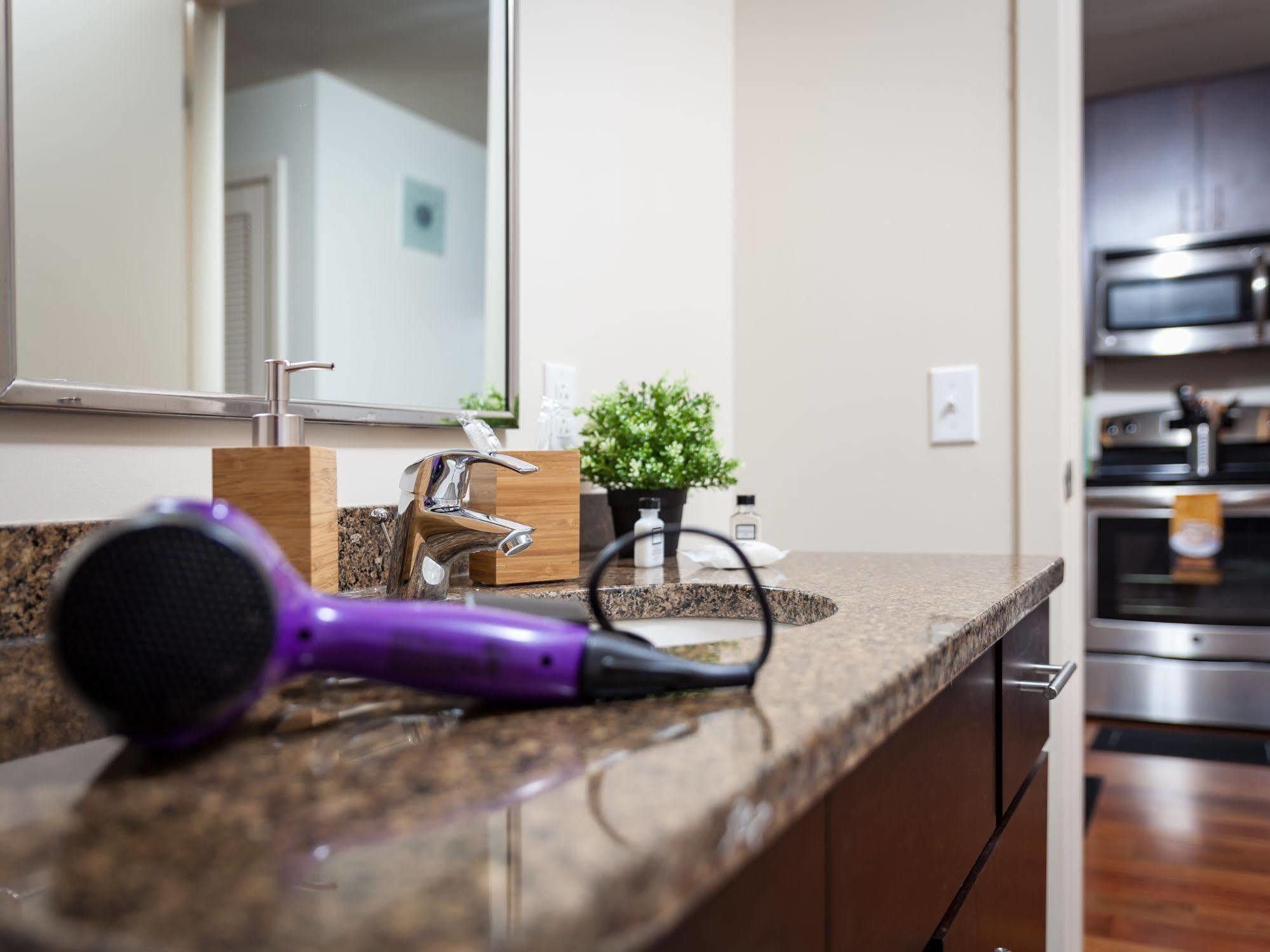 Fantastic Philly Fully Furnished Apartments フィラデルフィア エクステリア 写真